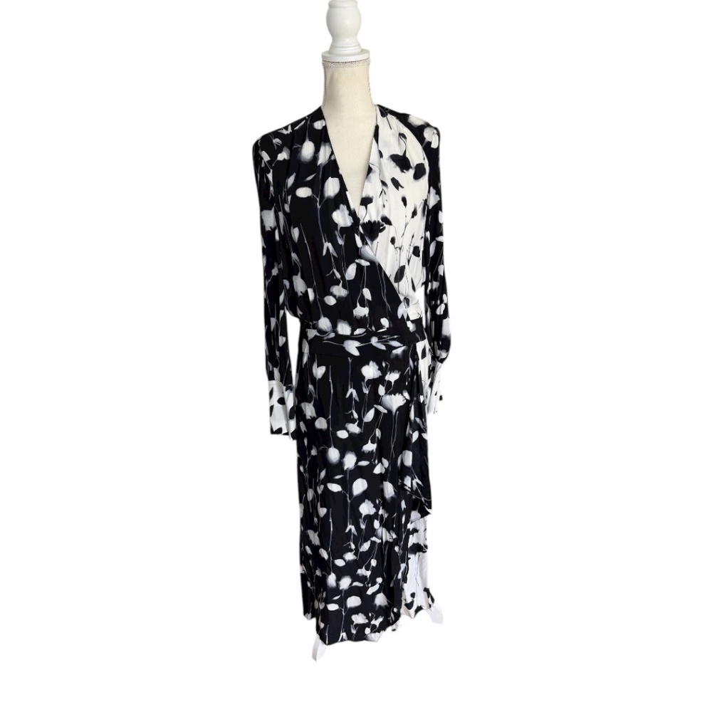 Equipment Neema Silk Feel Wrap Midi Dress Black White Floral Size 8 - Picture 2 of 15